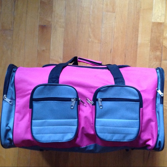 Pink & Gray Gym Bag/Travel Bag/ Duffle Bag 19 X 12 - Picture 1 of 8